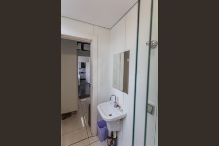 Apartamento para alugar com 264m², 4 quartos e 3 vagasBanheiro de serviço