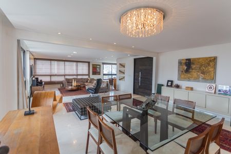 Apartamento para alugar com 264m², 4 quartos e 3 vagasSala