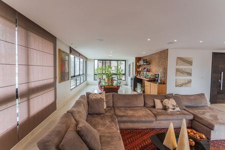 Sala de apartamento para alugar com 4 quartos, 264m² em Lourdes, Belo Horizonte