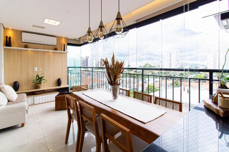 Varanda Gourmet de apartamento à venda com 3 quartos, 94m² em Barra Funda, São Paulo