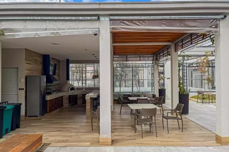 Apartamento à venda com 94m², 3 quartos e 2 vagasChurrasqueira