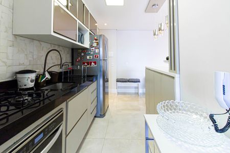 Apartamento à venda com 94m², 3 quartos e 2 vagasCozinha
