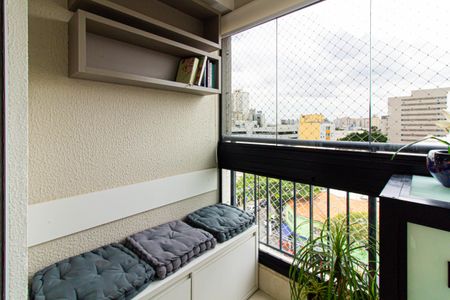 Apartamento à venda com 94m², 3 quartos e 2 vagasQuarto 1