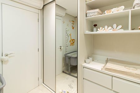 Apartamento à venda com 94m², 3 quartos e 2 vagasQuarto 2