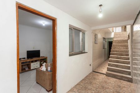 Casa para alugar com 55m², 2 quartos e 1 vagaEntrada