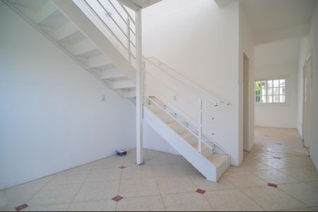 Casa para alugar com 250m², 6 quartos e 4 vagassala 3