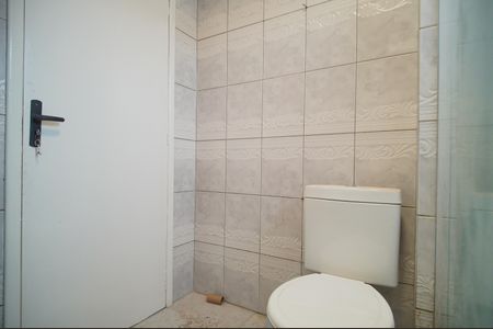 Casa para alugar com 250m², 6 quartos e 4 vagasBanheiro 2