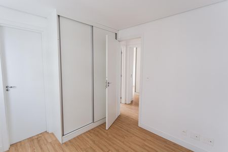 Apartamento à venda com 146m², 4 quartos e 3 vagas Apartamento à venda com 146m², 4 quartos e 3 vagasSemi-Suíte 2