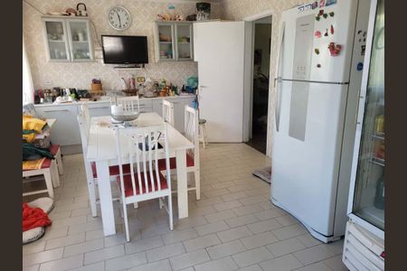 Casa à venda com 4 quartos, 254m² em Tucuruvi, São Paulo