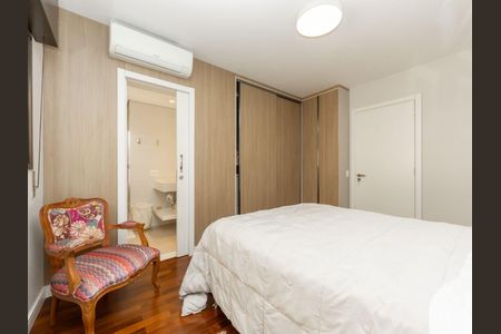 Apartamento à venda com 3 quartos, 243m² em Consolação, São Paulo