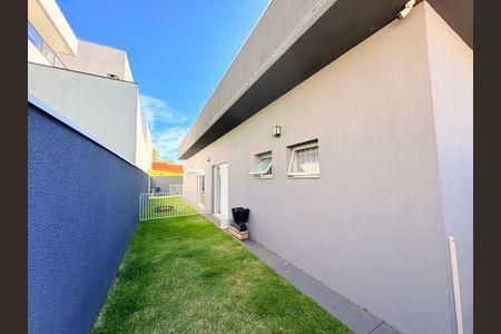 Casa de condomínio para alugar com 362m², 4 quartos e 3 vagasQuintal