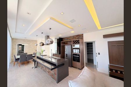 Casa de condomínio para alugar com 362m², 4 quartos e 3 vagasCozinha