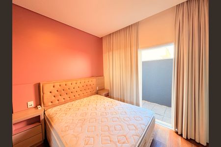 Casa de condomínio para alugar com 362m², 4 quartos e 3 vagasSuíte 3