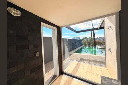 Casa de condomínio para alugar com 362m², 4 quartos e 3 vagasSauna