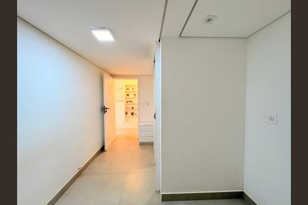 Casa de condomínio para alugar com 362m², 4 quartos e 3 vagasSuíte 4