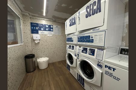 Apartamento para alugar com 66m², 2 quartos e 1 vaga Apartamento para alugar com 66m², 2 quartos e 1 vagaLavanderia