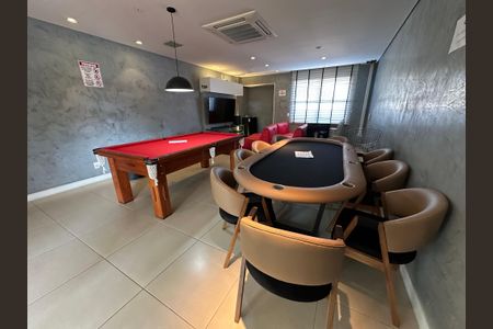 Apartamento para alugar com 66m², 2 quartos e 1 vaga Apartamento para alugar com 66m², 2 quartos e 1 vagaSala de Jogos