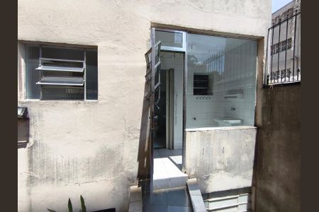Apartamento à venda com 70m², 2 quartos e sem vagaÁrea externa