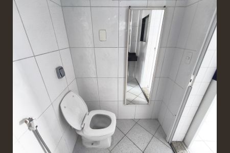 Apartamento à venda com 70m², 2 quartos e sem vagaBanheiro da Suíte