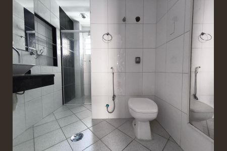 Apartamento à venda com 70m², 2 quartos e sem vagaBanheiro da Suíte