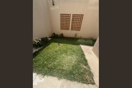 Apartamento para alugar com 80m², 2 quartos e 1 vagaVaranda