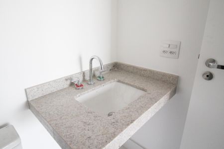 Studio à venda com 26m², 1 quarto e sem vaga Studio à venda com 26m², 1 quarto e sem vagaBanheiro