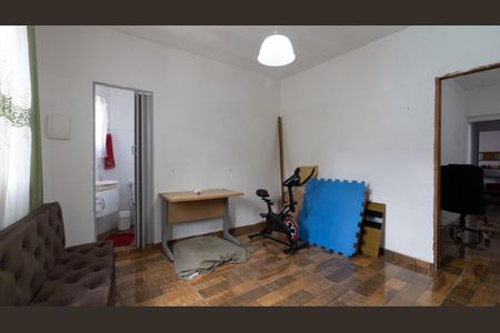 Casa à venda com 130m², 4 quartos e 1 vagaSuíte 1