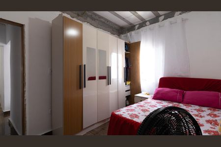 Casa à venda com 130m², 4 quartos e 1 vagaSuíte 2