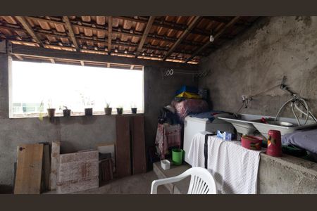 Casa à venda com 130m², 4 quartos e 1 vagaÁrea de Serviço