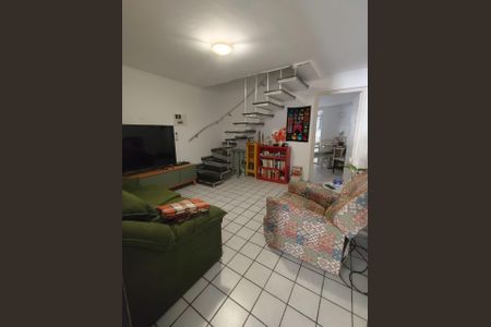 Casa à venda com 3 quartos, 155m² em Jardim Santa Mena, Guarulhos
