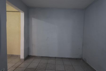 Sala e Quarto de casa para alugar com 1 quarto, 25m² em Jardim Paraguacu, São Paulo