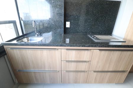 Apartamento para alugar com 81m², 3 quartos e 2 vagasVaranda