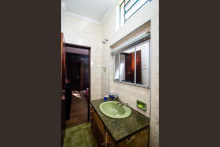 Casa para alugar com 360m², 3 quartos e 4 vagasBanheiro da Suíte 2