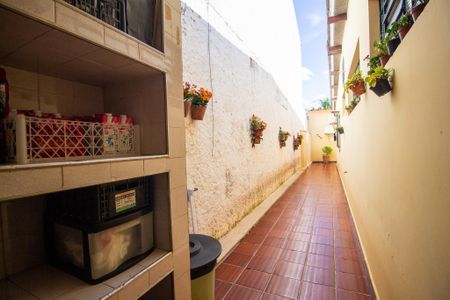 Casa para alugar com 360m², 3 quartos e 4 vagasCorredor 