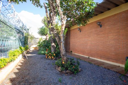 Casa para alugar com 360m², 3 quartos e 4 vagasJardim 