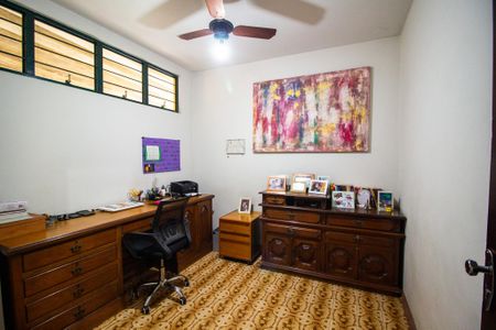 Casa para alugar com 360m², 3 quartos e 4 vagasEscritório