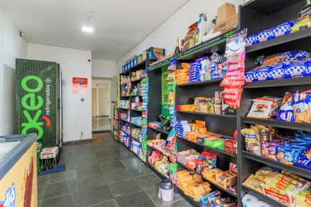 Apartamento para alugar com 52m², 2 quartos e 1 vaga Apartamento para alugar com 52m², 2 quartos e 1 vagaÁrea comum - Mercado