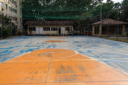 Apartamento para alugar com 52m², 2 quartos e sem vagaQuadra