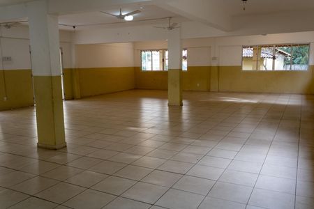 Apartamento para alugar com 52m², 2 quartos e sem vagaÁrea comum - Salão de festas