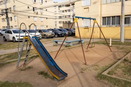 Apartamento para alugar com 52m², 2 quartos e sem vagaÁrea comum - Playground