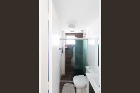 Apartamento para alugar com 52m², 2 quartos e sem vagaBanheiro