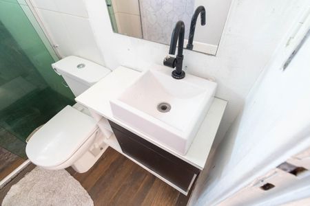 Apartamento para alugar com 52m², 2 quartos e sem vagaBanheiro