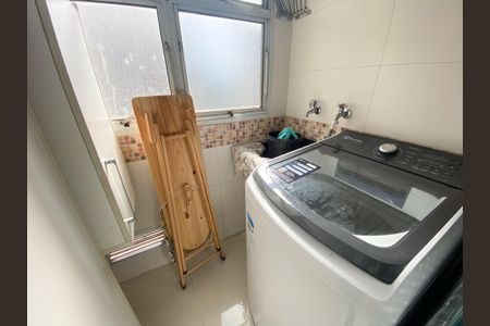 Apartamento à venda com 47m², 2 quartos e 1 vaga Apartamento à venda com 47m², 2 quartos e 1 vagaÁrea de Serviço