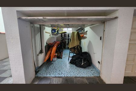 Apartamento para alugar com 98m², 2 quartos e 1 vaga Apartamento para alugar com 98m², 2 quartos e 1 vagaGaragem