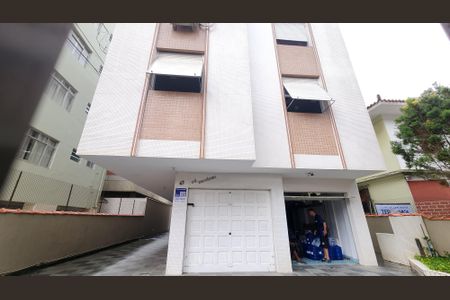 Apartamento para alugar com 98m², 2 quartos e 1 vaga Apartamento para alugar com 98m², 2 quartos e 1 vagaFachada ADESIVO INSTALADO