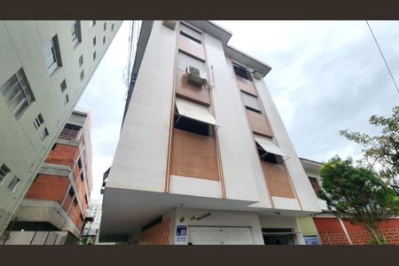 Apartamento para alugar com 98m², 2 quartos e 1 vaga Apartamento para alugar com 98m², 2 quartos e 1 vagaFachada