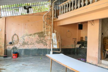 Casa à venda com 200m², 2 quartos e 1 vagaTerraço