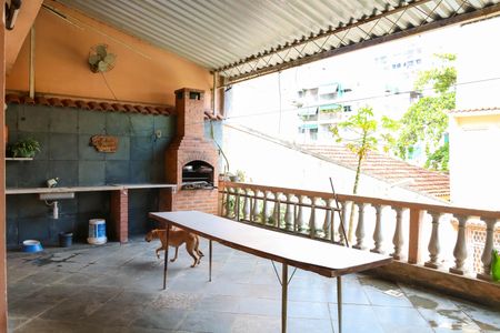 Casa à venda com 200m², 2 quartos e 1 vagaTerraço