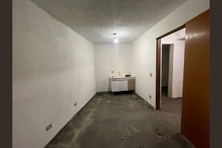 Casa para alugar com 2 quartos, 100m² em Vila Santo Antônio, Cotia