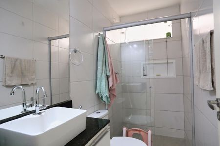 Apartamento à venda com 130m², 3 quartos e 2 vagasBanheiro